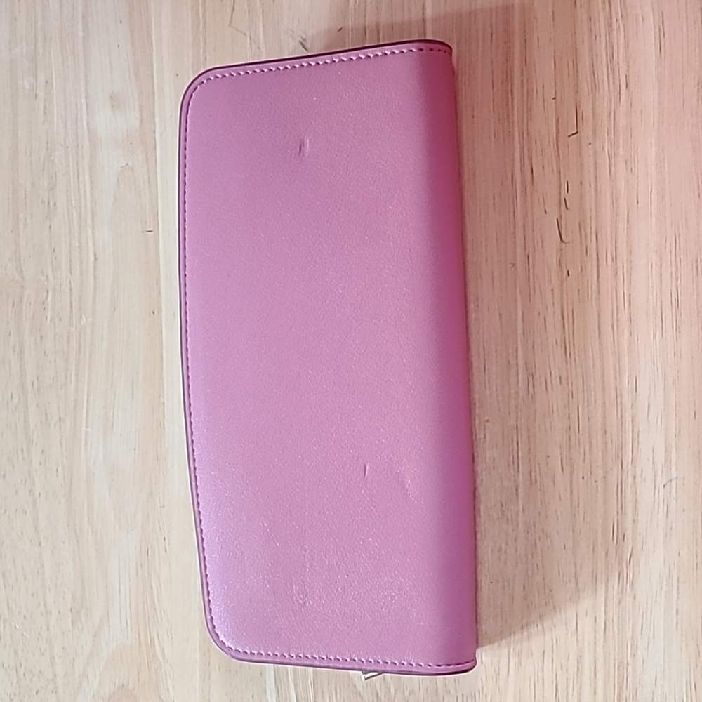 Mauve wallet